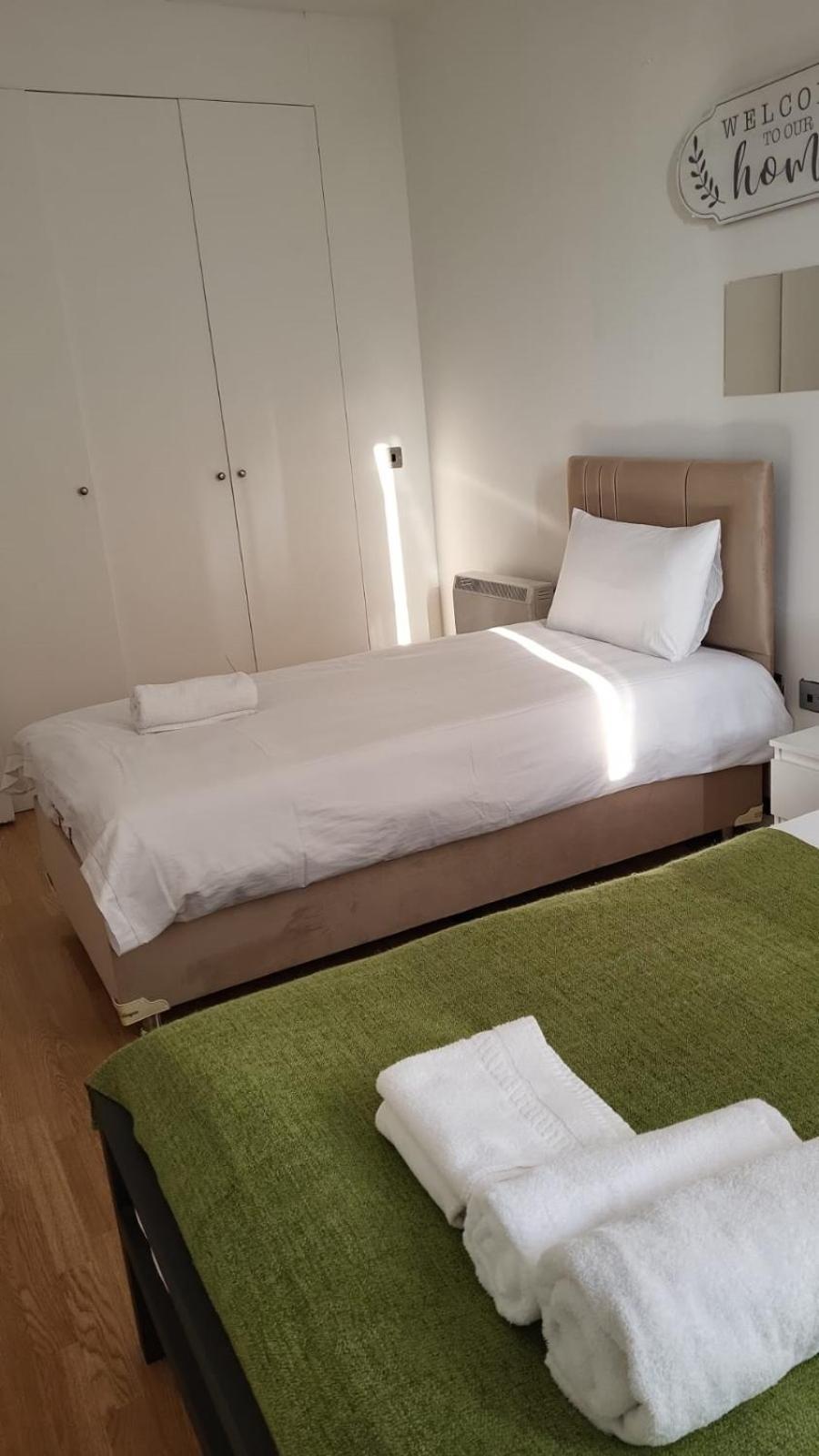 Cosy Entire Flat In Whitechapel Apartment London Ngoại thất bức ảnh
